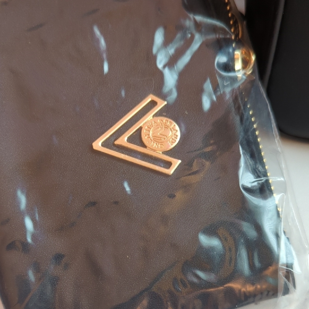 Valentino Orlandi Black Crossbody Bag with Gold Studs and Logo - Picture 3 of 7